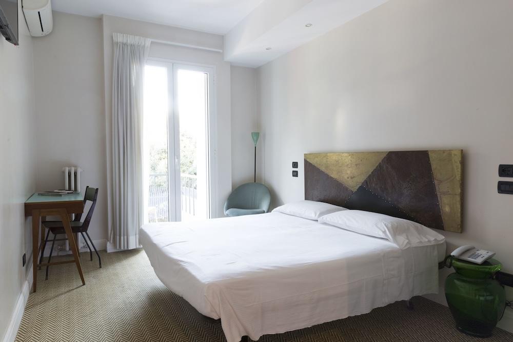 Boutique Hotel Trieste Vérone Extérieur photo